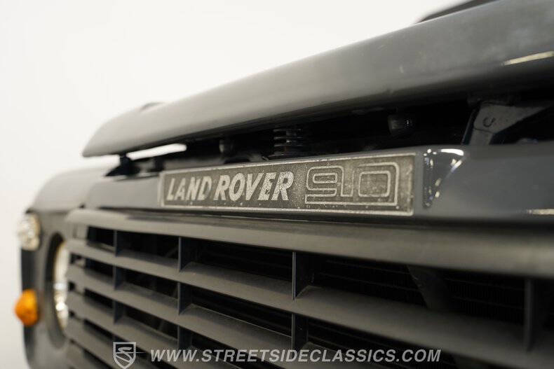 1987 Land Rover Defender