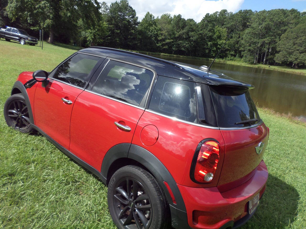 2015 MINI Countryman for sale at 770 Cheaprides Inc in Austell, GA