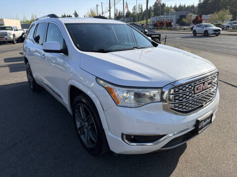 2017 GMC Acadia Denali