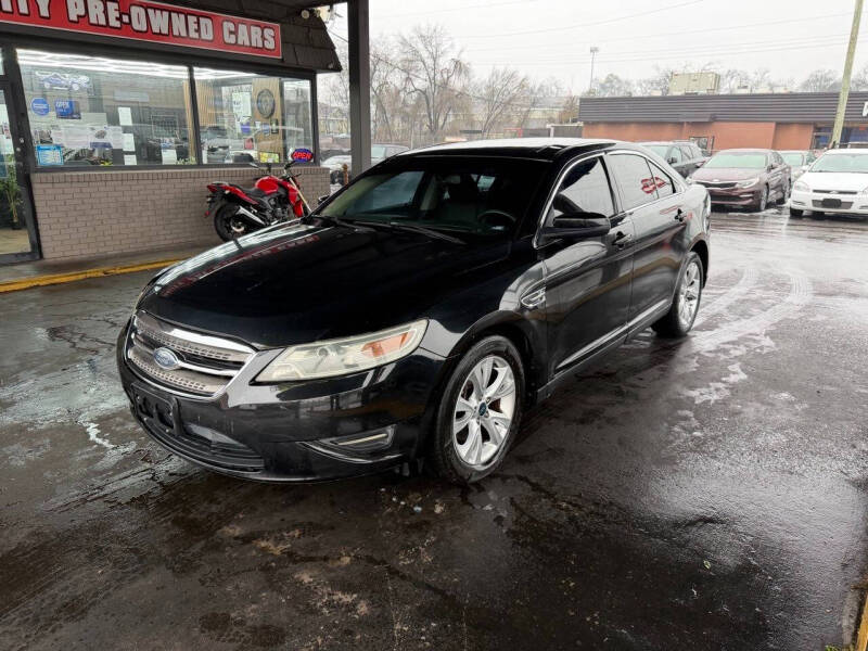 2010 Ford Taurus SEL
