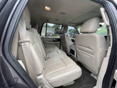 2016 Lincoln Navigator Select