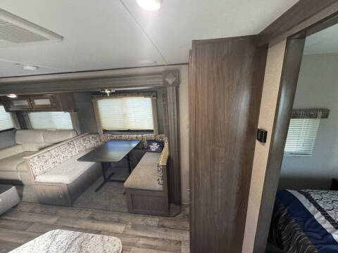 2019 Keystone RV Hideout M-28 BHSWE
