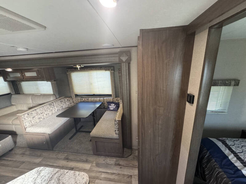 2019 Keystone RV Hideout M-28 BHSWE