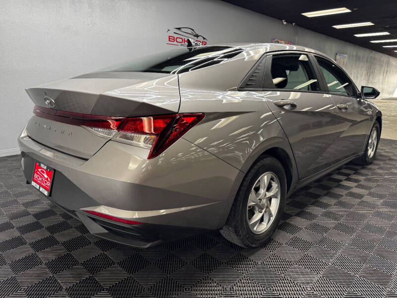 2021 Hyundai Elantra SE