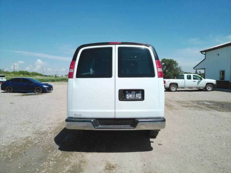 2017 Chevrolet Express 2500