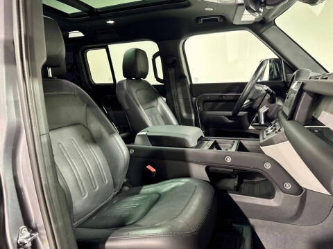 2022 Land Rover Defender 110 S