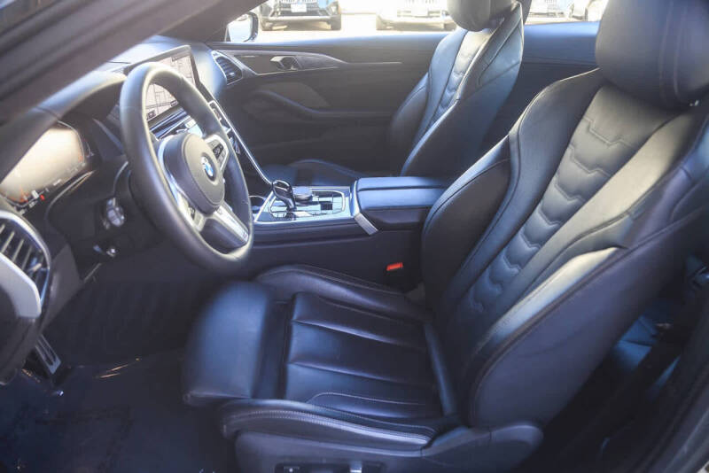 2025 BMW 8 Series 840i xDrive