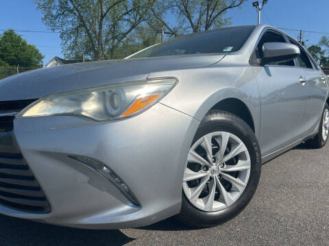 2015 Toyota Camry for sale at Beckham's Used Cars in Milledgeville GA