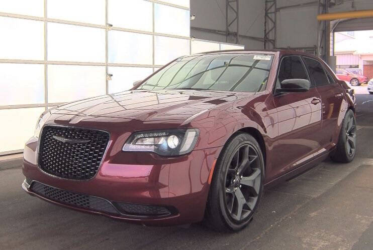2020 Chrysler 300 Touring