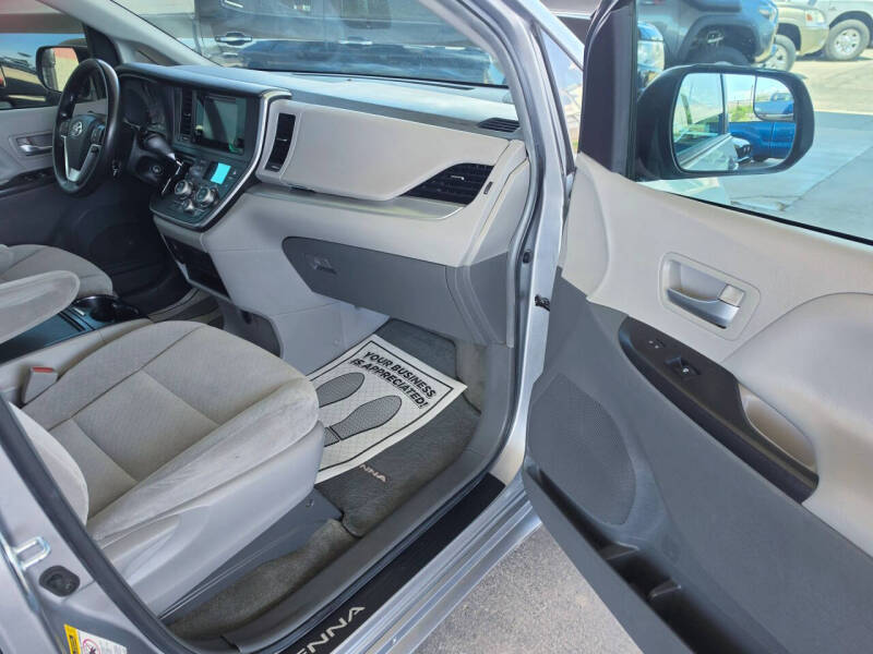 2017 Toyota Sienna