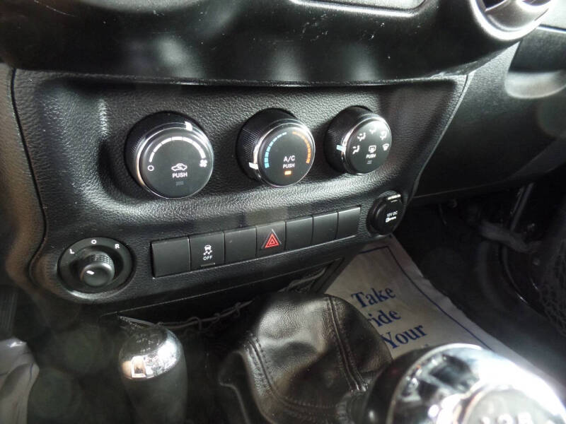 2014 Jeep Wrangler Unlimited Sport