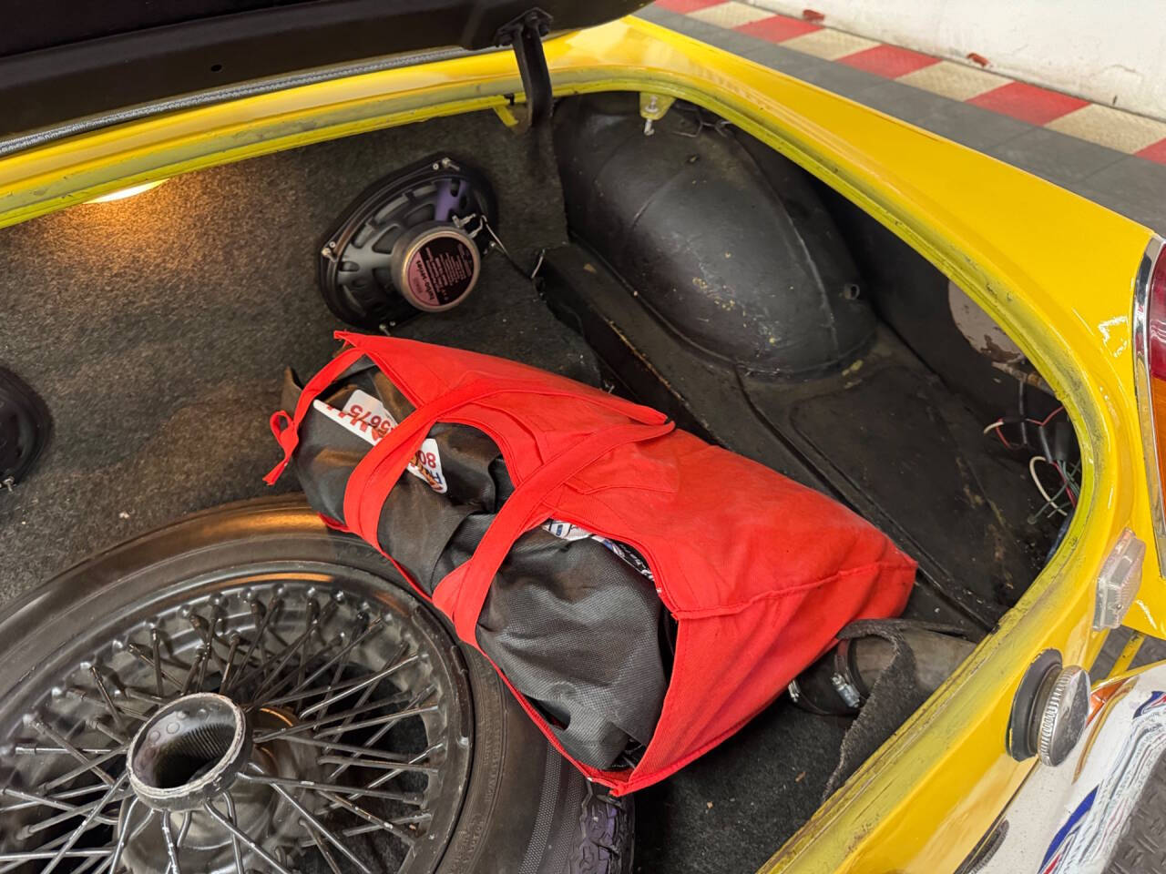 1974 MG MGB 30