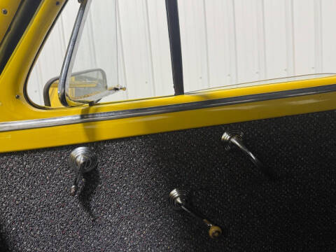 1948 Pontiac Silver Streak