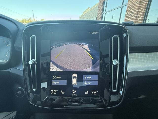 2020 Volvo XC40 T5 Momentum