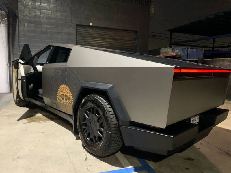 2024 Tesla Cybertruck