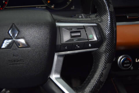 2022 Mitsubishi Outlander SEL