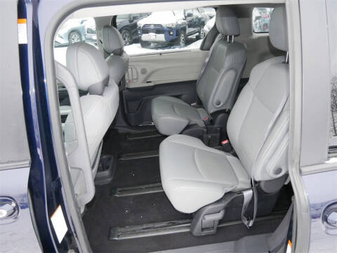 2023 Toyota Sienna XLE 7-Passenger