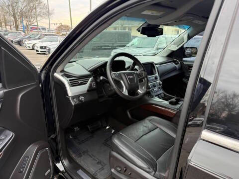 2017 GMC Yukon SLT