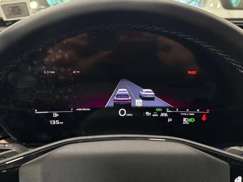 2025 Audi Q5 quattro Premium TFSI