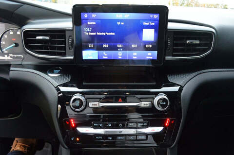 2024 Ford Explorer ST-Line