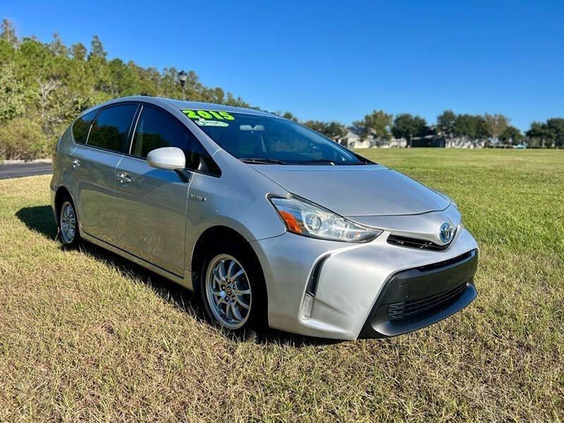 2015 Toyota Prius v Three