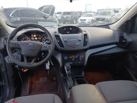 2019 Ford Escape S