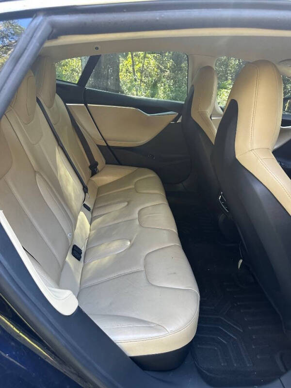 2014 Tesla Model S 85