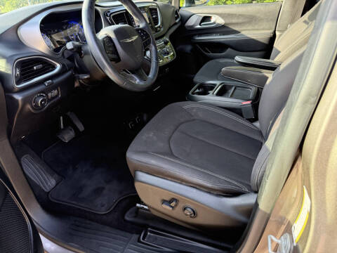 2018 Chrysler Pacifica Touring Plus