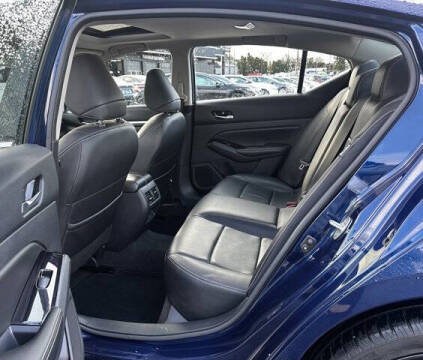 2022 Nissan Altima 2.5 Platinum