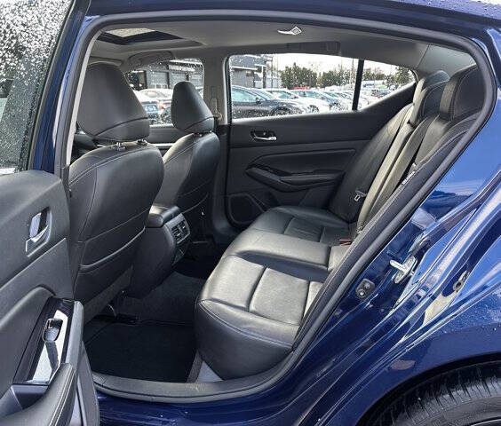 2022 Nissan Altima 2.5 Platinum