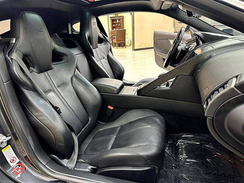 2016 Jaguar F-TYPE R