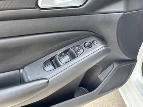 2022 Nissan Altima 2.5 S