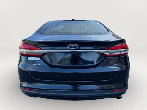 2017 Ford Fusion SE