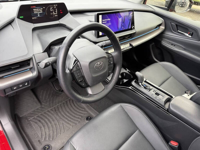 2024 Toyota Prius XLE