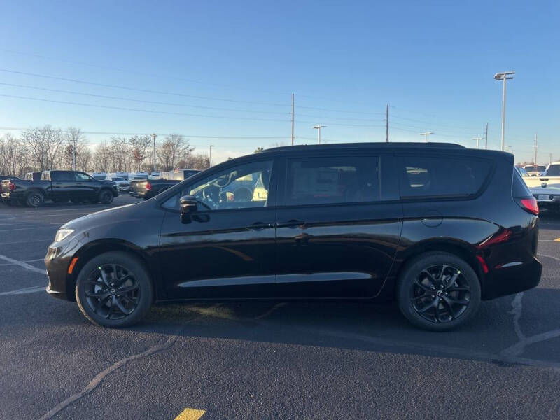 2026 Chrysler Pacifica Limited