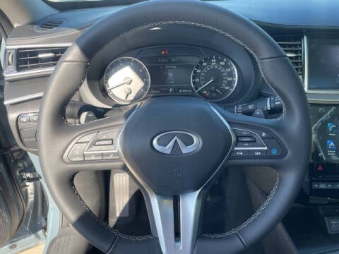 2025 Infiniti QX50 Luxe