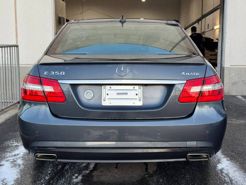 2011 Mercedes-Benz E-Class