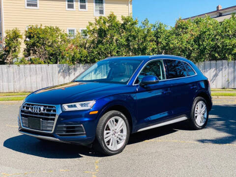 2018 Audi Q5 2.0T quattro Premium Plus