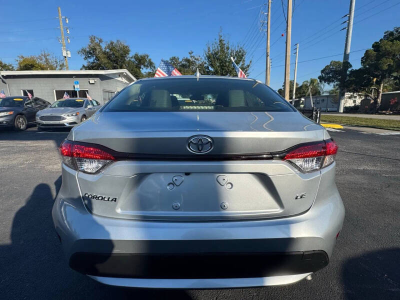 2022 Toyota Corolla LE