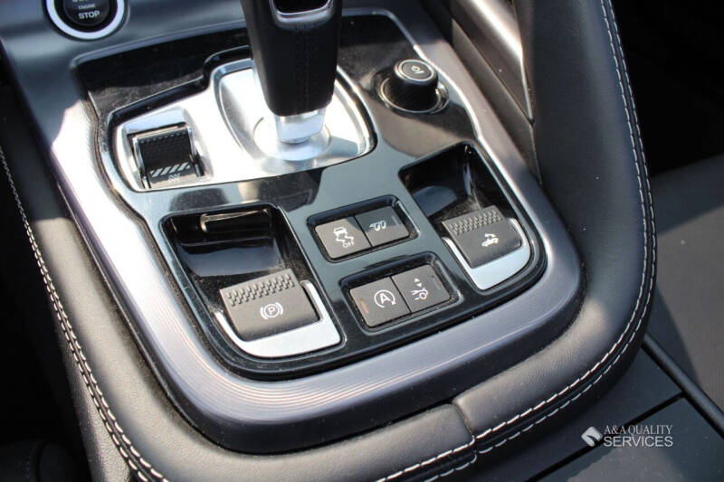 2021 Jaguar F-TYPE R