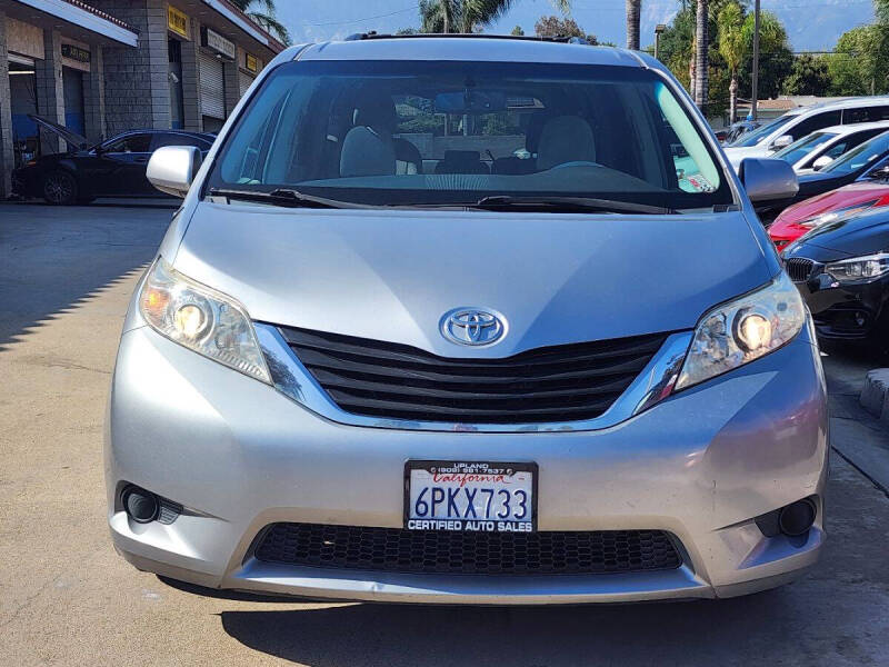 2011 Toyota Sienna