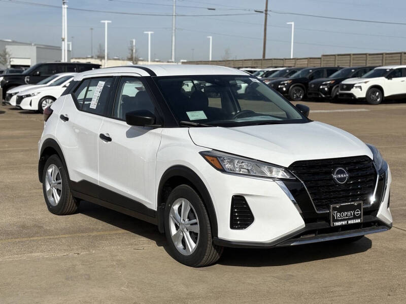 2025 Nissan Kicks Play S