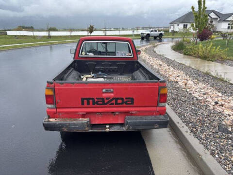 1986 Mazda B2000