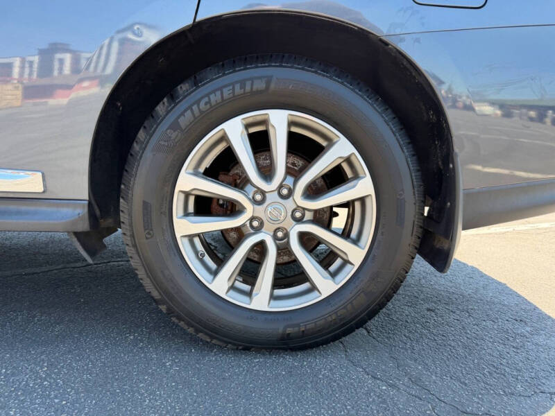 2014 Nissan Pathfinder SL