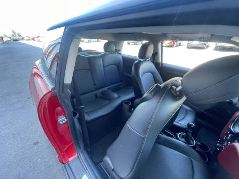 2015 MINI Hardtop 2 Door Cooper