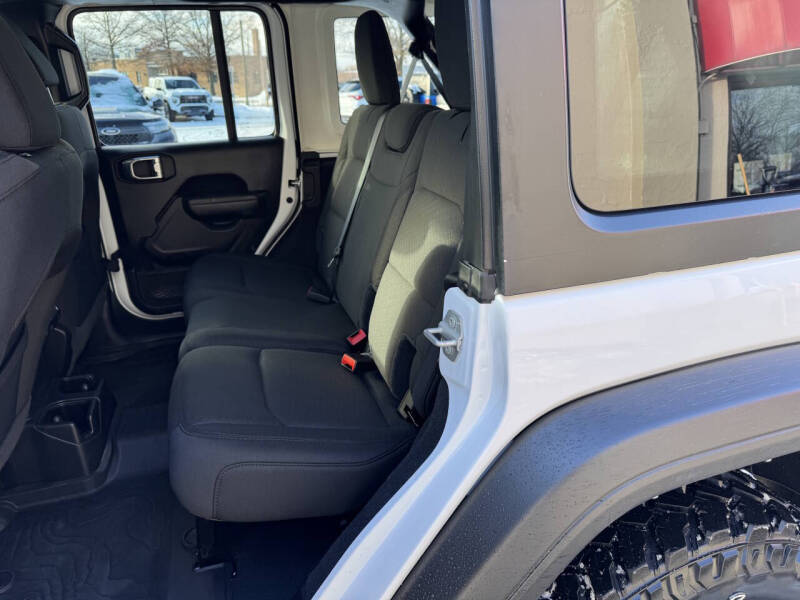 2023 Jeep Wrangler Willys