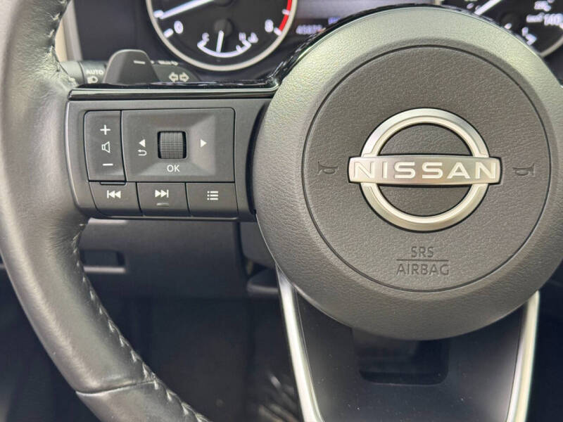 2022 Nissan Rogue SL