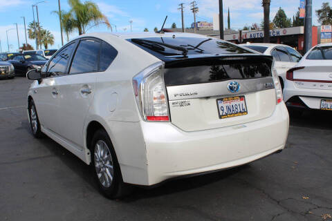 2014 Toyota Prius Plug-in Hybrid