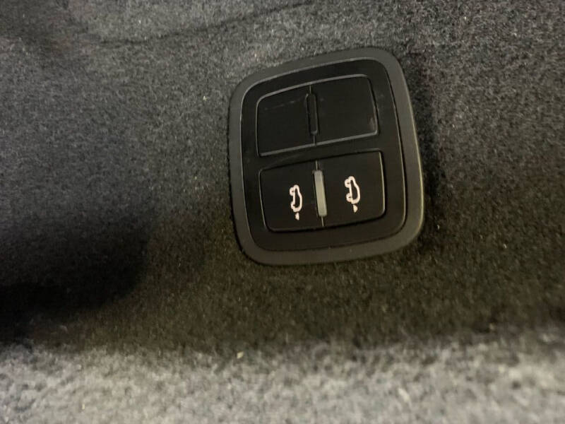 2017 Porsche Cayenne Turbo