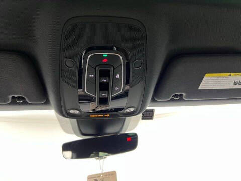 2021 Audi e-tron quattro Premium Plus